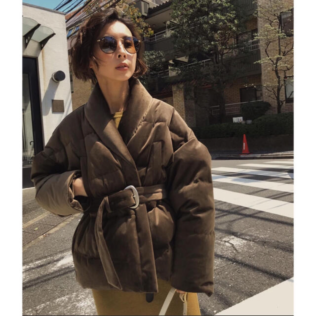 Ameri VINTAGE(アメリヴィンテージ)のAmeri / VELVET DOWN JACKET レディースのジャケット/アウター(ダウンジャケット)の商品写真