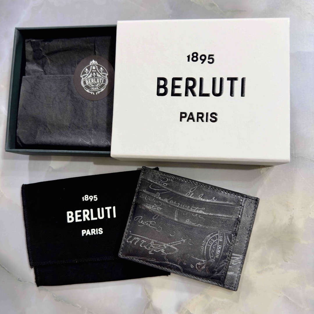 Berluti(ベルルッティ)のベルルッティ　バンブーテトリス　シルバーパティーヌ メンズのファッション小物(名刺入れ/定期入れ)の商品写真