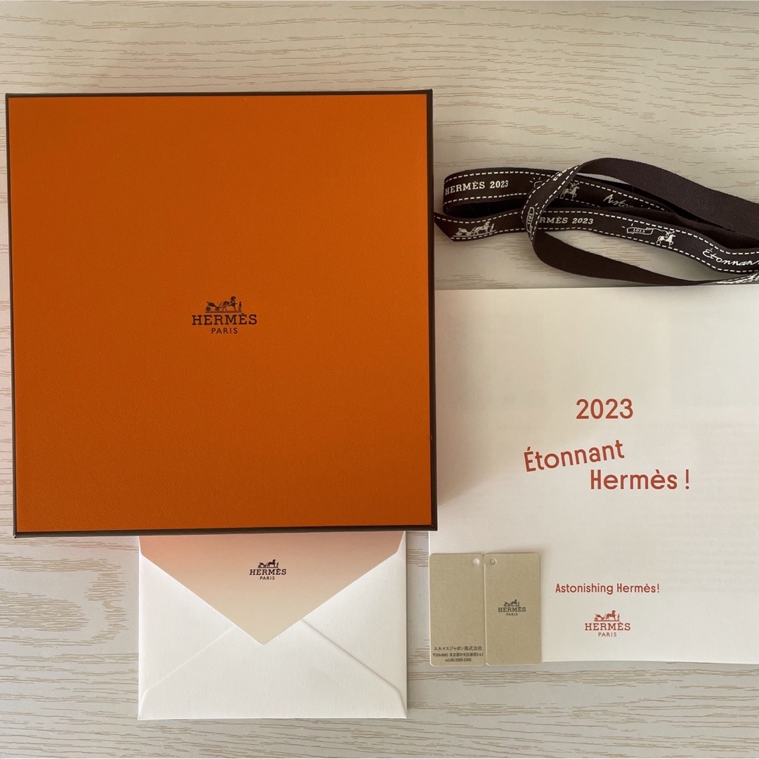 Hermes - 新品未使用 エルメス 2023イヤーズギフト カレ70 スカーフの