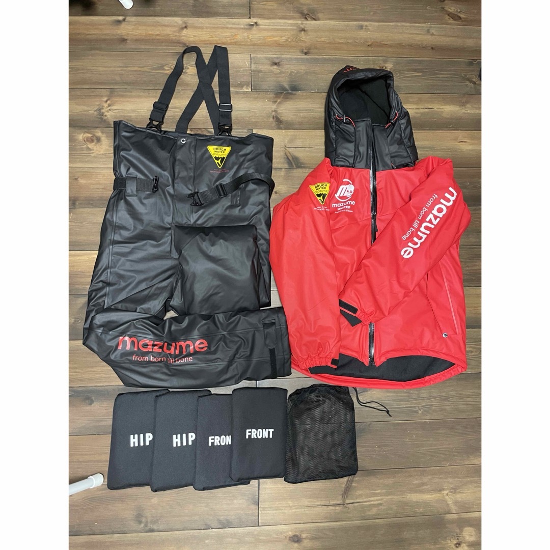 マズメ mazume 防寒着 ラフウォーターオールウェザースーツ V PU素材 マズメ mazume 防寒着 ラフウォーターオールウェザースーツ V PU素材