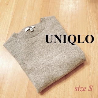 ユニクロ(UNIQLO)のUNIQLO カシミヤ100%セーター　クルーネック　ニット　長袖(ニット/セーター)