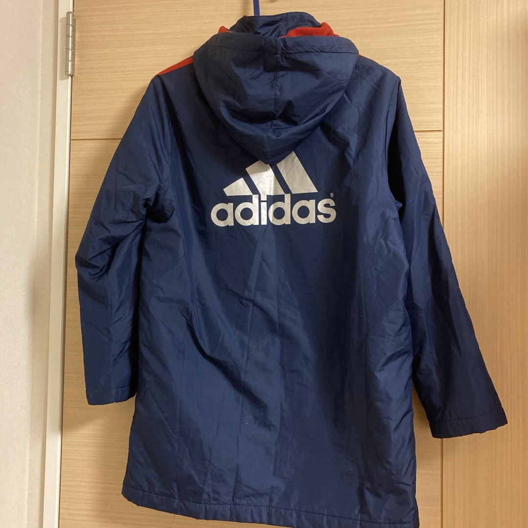 adidas(アディダス)のアディダス　ベンチコート キッズ/ベビー/マタニティのキッズ服男の子用(90cm~)(コート)の商品写真