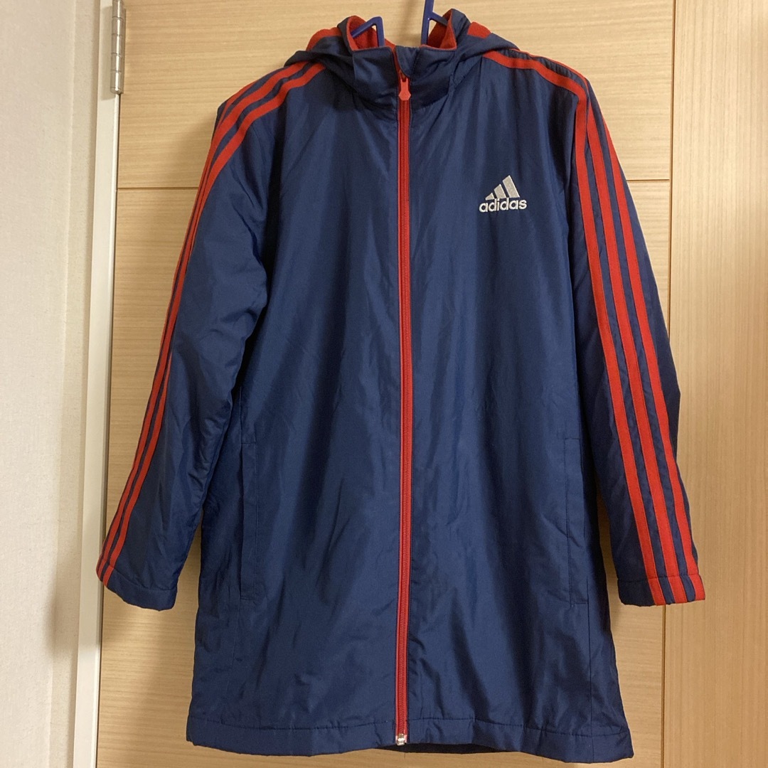 adidas(アディダス)のアディダス　ベンチコート キッズ/ベビー/マタニティのキッズ服男の子用(90cm~)(コート)の商品写真