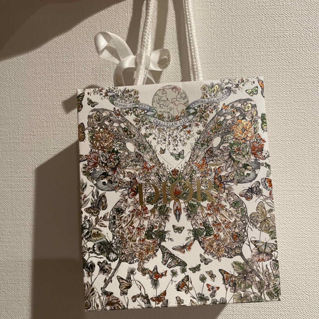 Dior - DIOR 紙袋 ショッパー 蝶 緑の通販 by あーちゃん Dior - DIOR 紙袋 ショッパー 蝶 緑の通販 by あーちゃん
