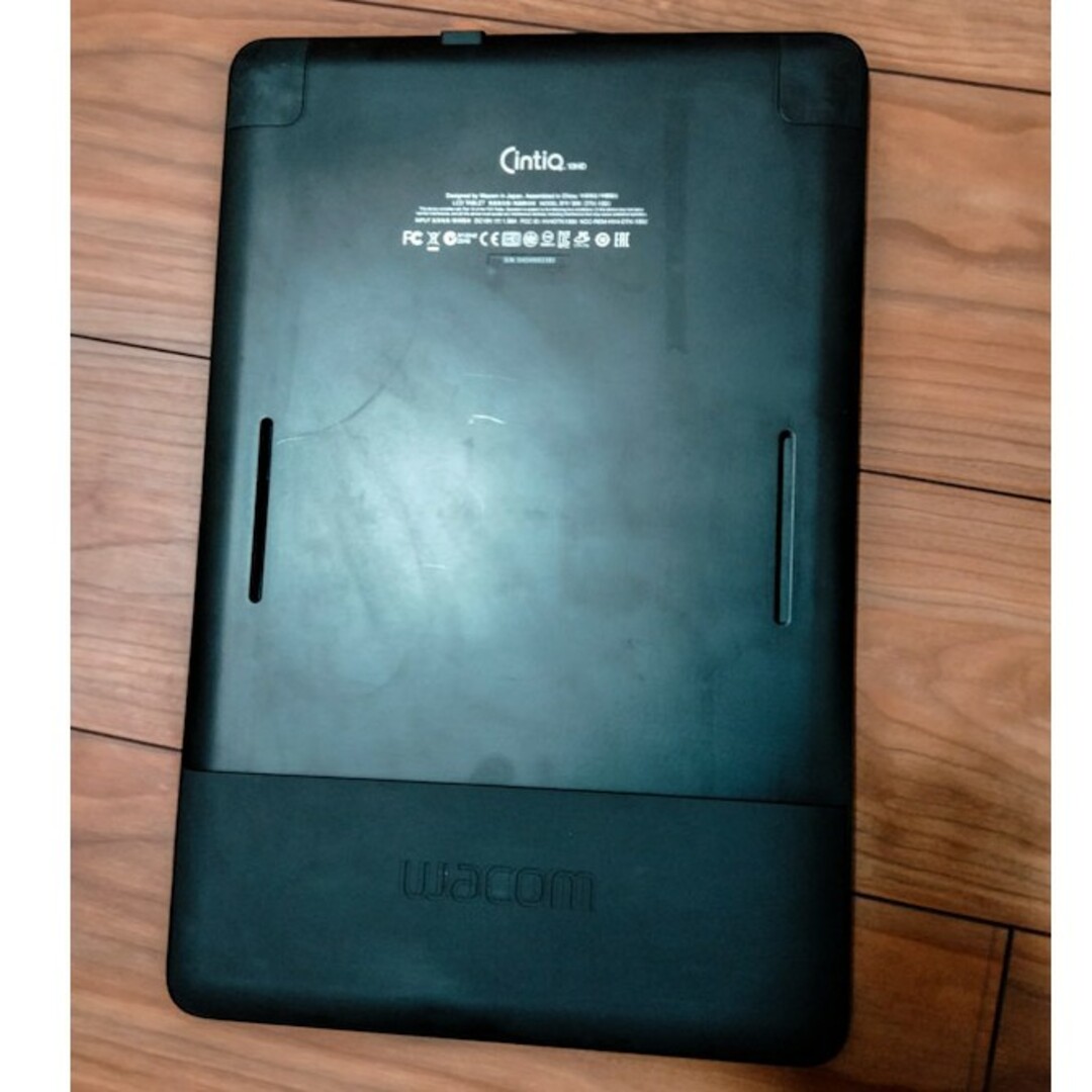 Wacom(ワコム)の【中古・外箱付】Wacom ペンタブ Cintiq 13HD スマホ/家電/カメラのPC/タブレット(PC周辺機器)の商品写真