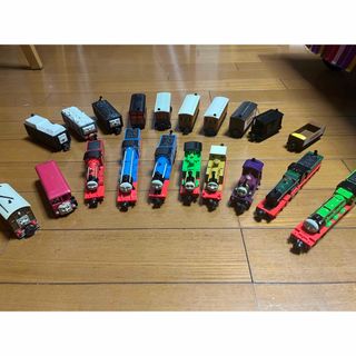 バンダイ(BANDAI)のトーマスエンジンコレクション 20体セット(電車のおもちゃ/車)