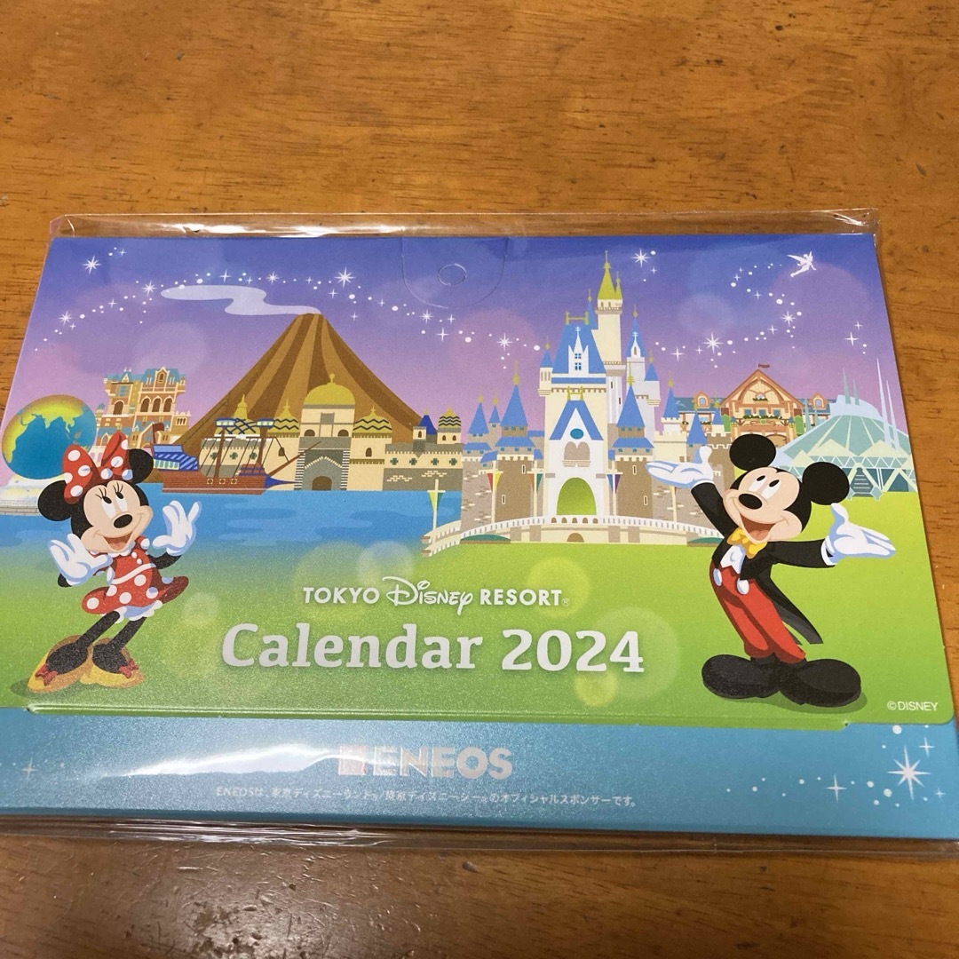 Disney(ディズニー)のENEOS  2024 カレンダー　卓上　壁掛け インテリア/住まい/日用品の文房具(カレンダー/スケジュール)の商品写真