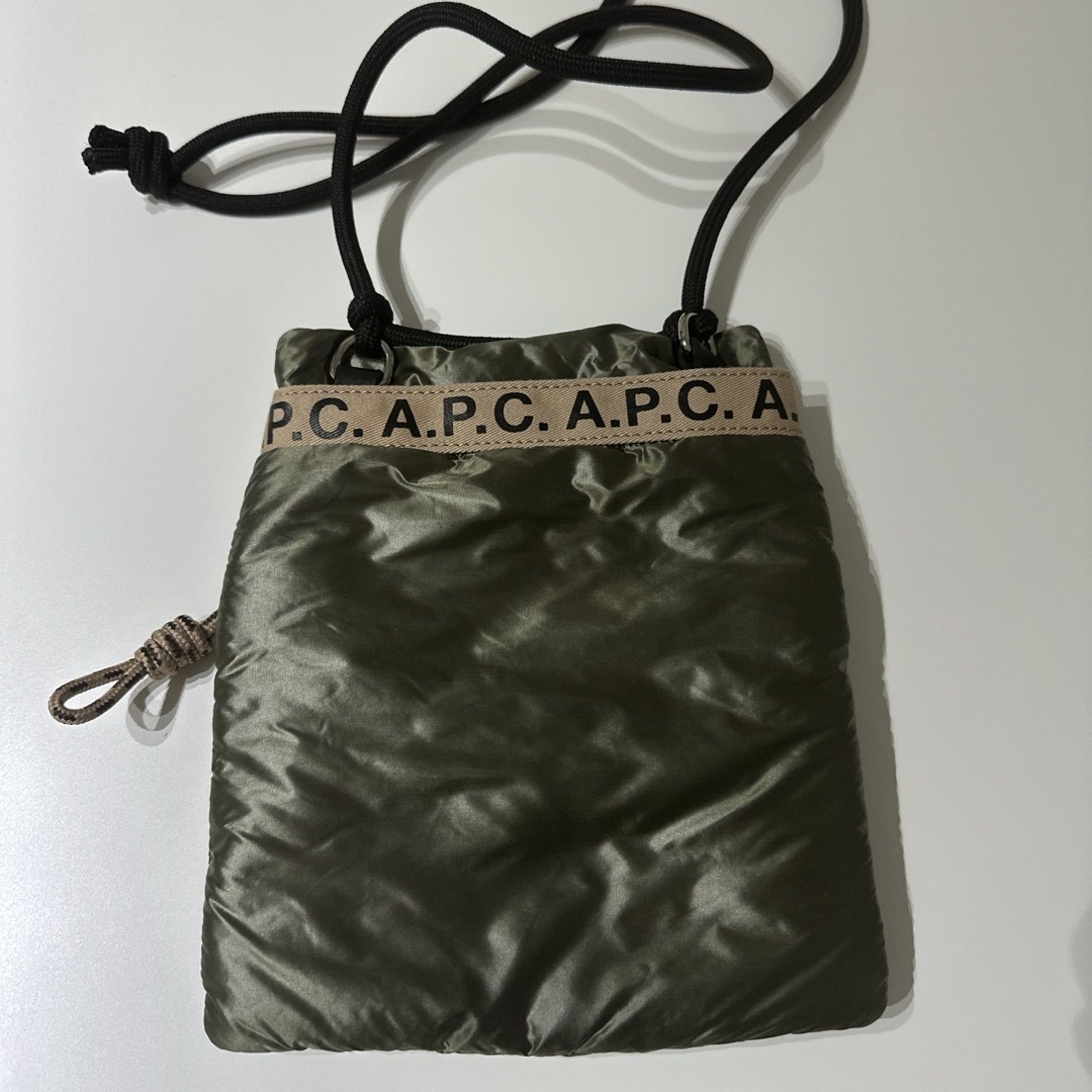 A.P.C(アーペーセー)のAPC サコッシュ レディースのバッグ(ショルダーバッグ)の商品写真