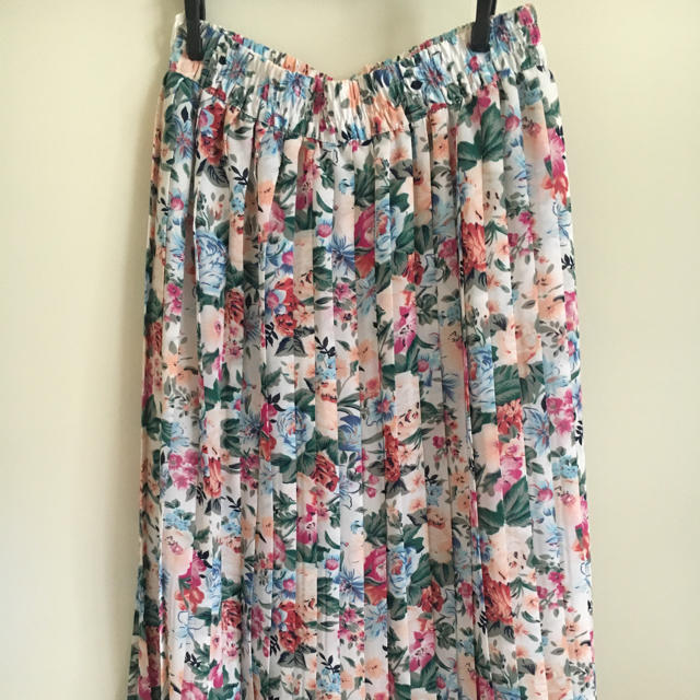 Lochie(ロキエ)のvintage flower pleats skirt❤︎ レディースのスカート(ひざ丈スカート)の商品写真
