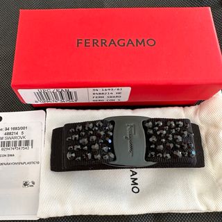 サルヴァトーレフェラガモ(Salvatore Ferragamo)の新品未使用　フェラガモバレッタ　ブラックスワロフスキー(バレッタ/ヘアクリップ)