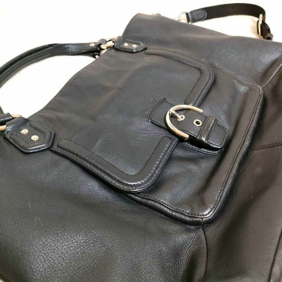 コーチ　COACH　レザー　ビジネスバッグ　ブラック　ショルダーバック　大容量