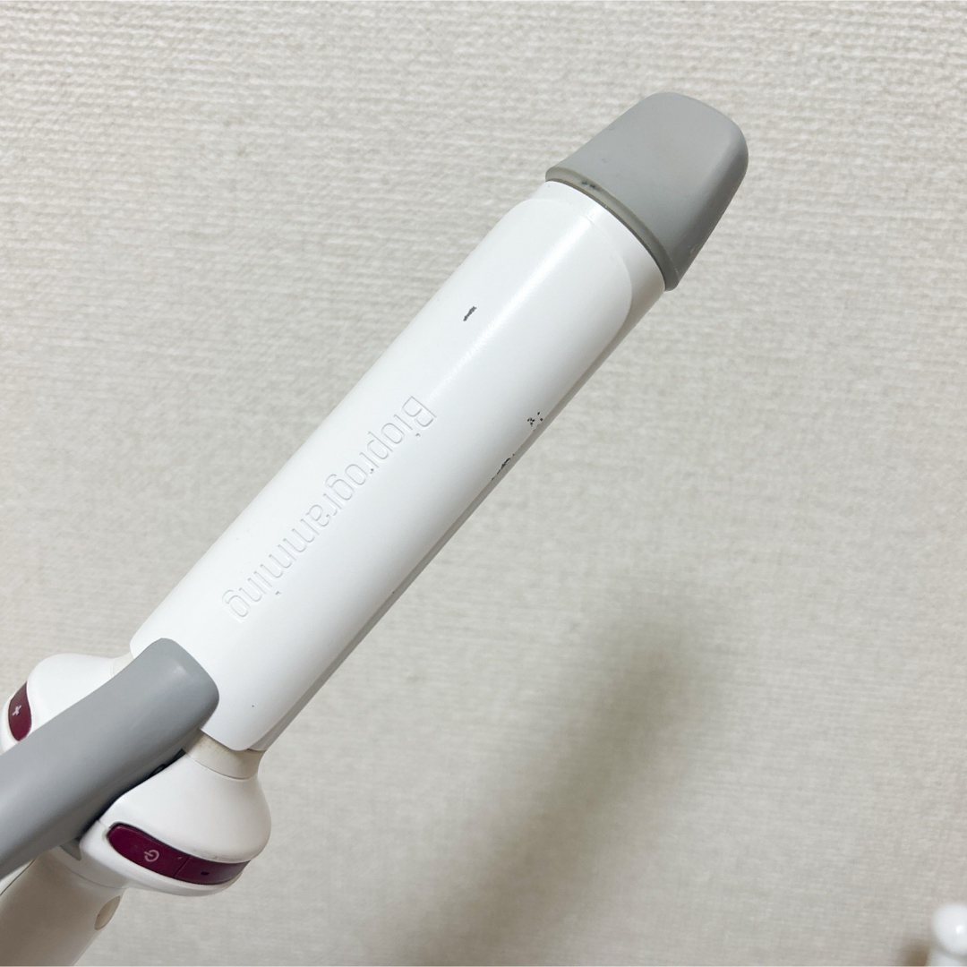 Lumiere Blanc(リュミエールブラン)のヘアビューロン リュミエリーナ　ジャンク品 スマホ/家電/カメラの美容/健康(ヘアアイロン)の商品写真