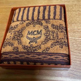 エムシーエム(MCM)のMCMタオルハンカチ　新品箱入り(ハンカチ)