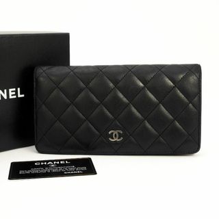 ランク【CHANEL】シャネル カメリア長財布 レッド レザー A82283 22