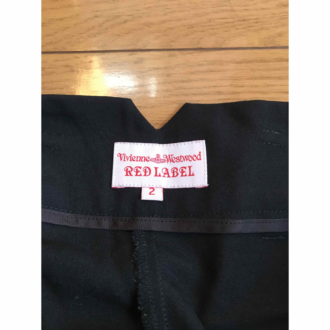 Vivienne Westwood(ヴィヴィアンウエストウッド)のVivienne Westwood レッドレーベル　パンツ レディースのパンツ(サルエルパンツ)の商品写真