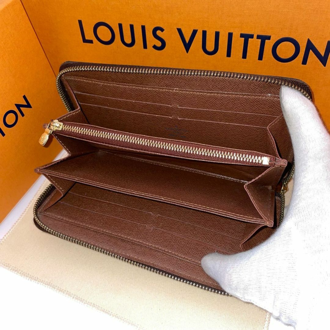 LOUIS VUITTON(ルイヴィトン)のSSS級極美品　定価11万　ルイヴィトン　ジッピーウォレット　モノグラム　長財布 レディースのファッション小物(財布)の商品写真