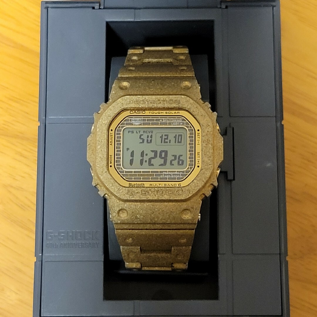 G-SHOCK GMW-B5000PG-9JR 40周年記念  ゴールド2023年4月価格