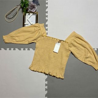 マウジー(moussy)の新品タグ付き　マウジー　トップス(カットソー(長袖/七分))