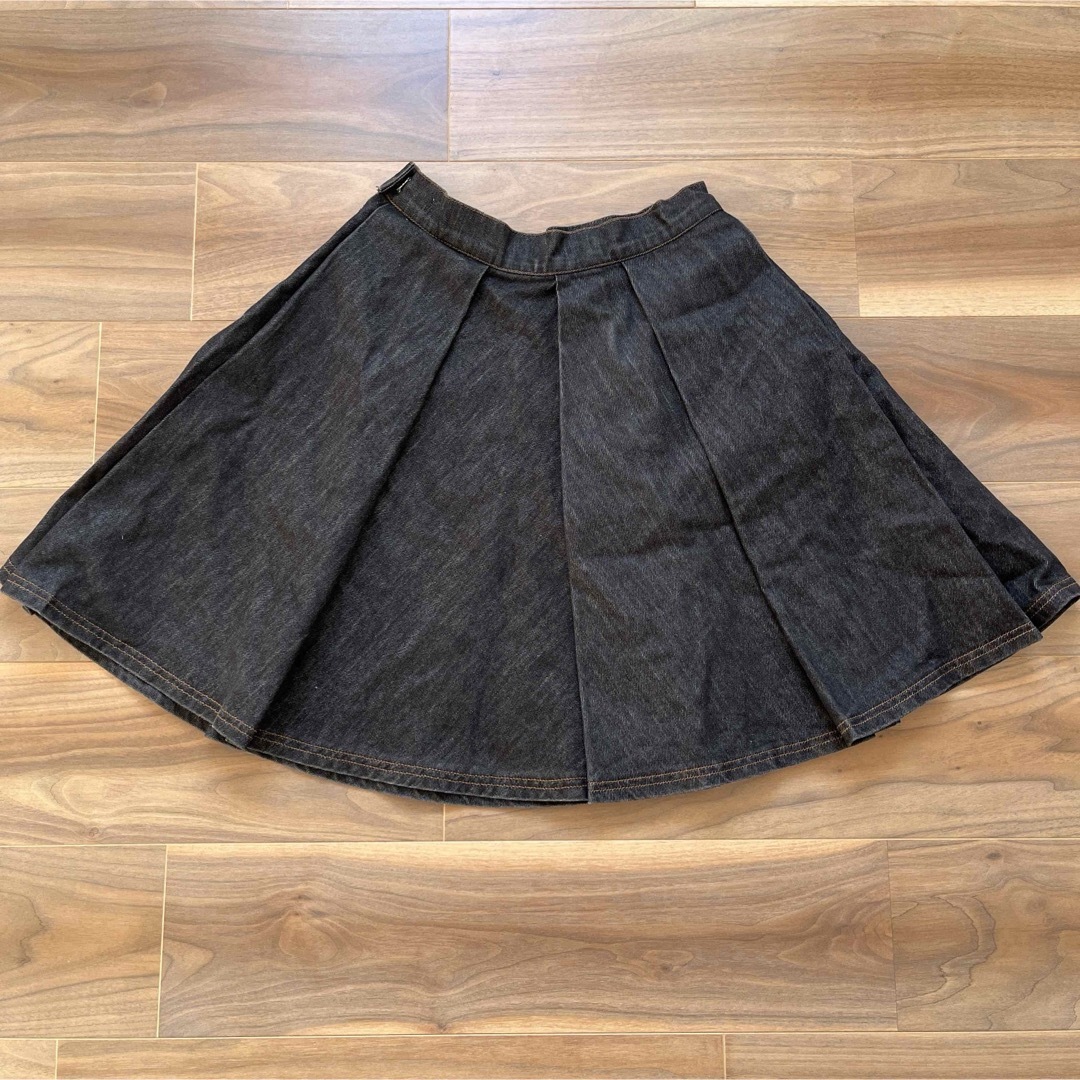 dazzlin(ダズリン)のダズリン　デニムボックスプリーツスカート レディースのスカート(ひざ丈スカート)の商品写真