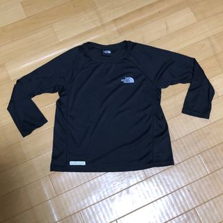 ザノースフェイス(THE NORTH FACE)のTHE NORTH FACE トップス◆黒 140 アウトドア キャンプ(Tシャツ/カットソー)