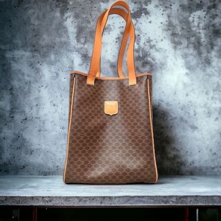 セリーヌ(celine)の【 本日発送可能✧︎美品 】 CELINE マカダムパターン トートバッグ(トートバッグ)