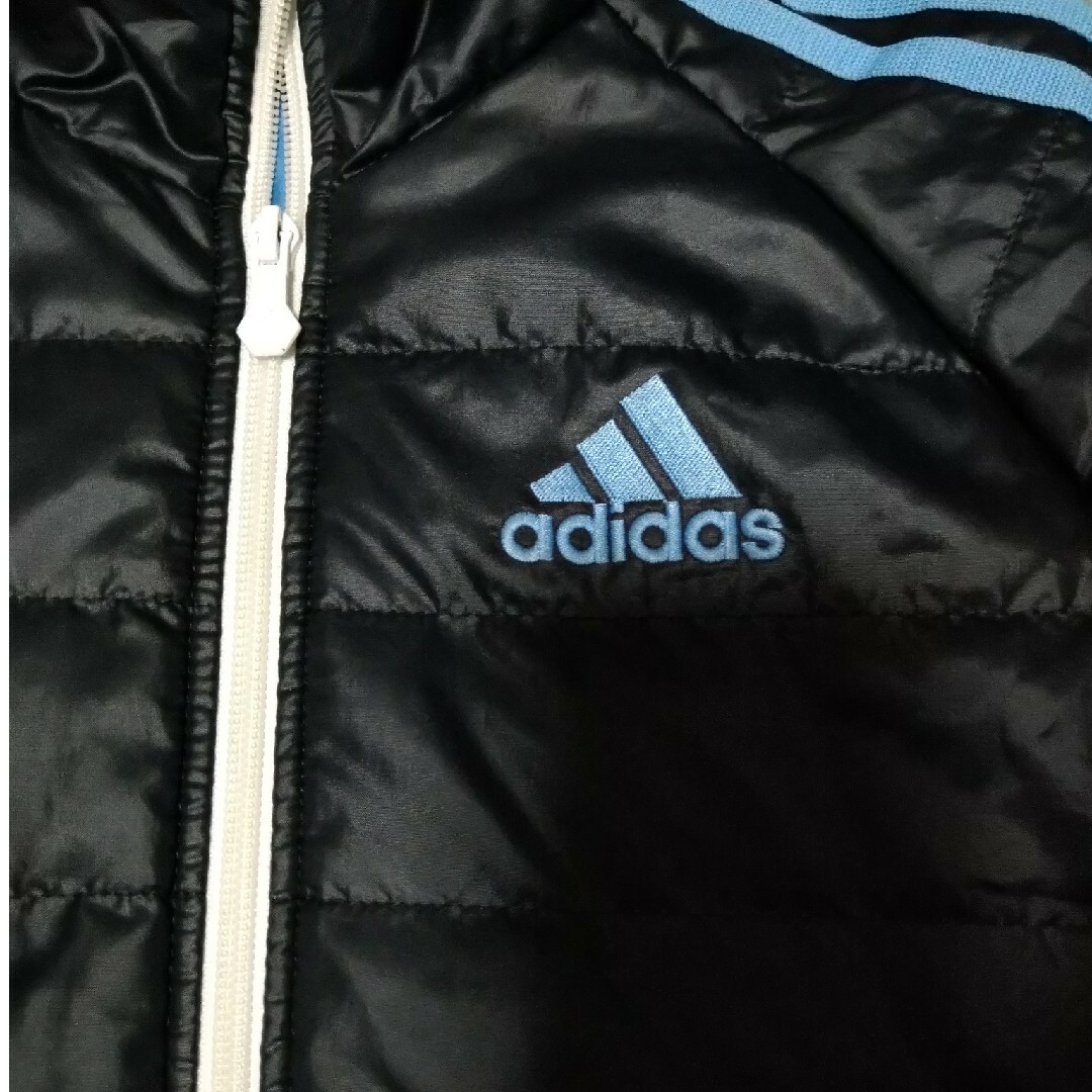 adidas(アディダス)のadidas　コート　　size130 キッズ/ベビー/マタニティのキッズ服男の子用(90cm~)(コート)の商品写真