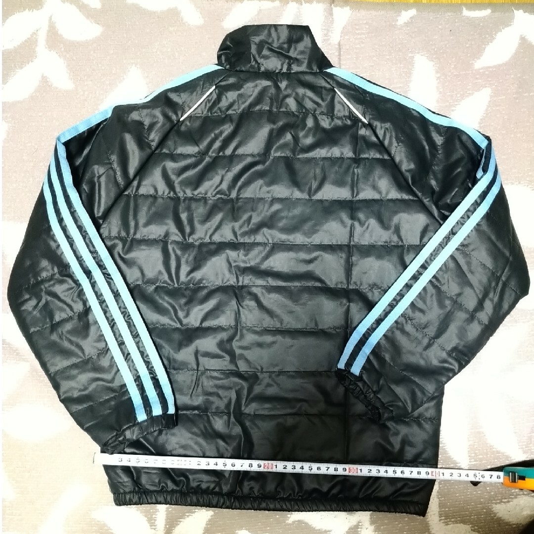 adidas(アディダス)のadidas　コート　　size130 キッズ/ベビー/マタニティのキッズ服男の子用(90cm~)(コート)の商品写真