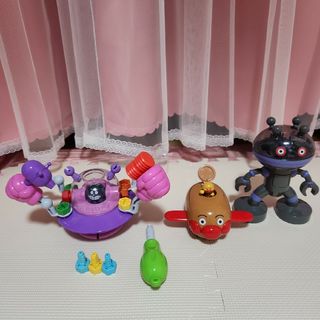 アンパンマン(アンパンマン)のねじねじバイキンUFO　とびだせ！アンパンマンごうVSだだんだん(キャラクターグッズ)