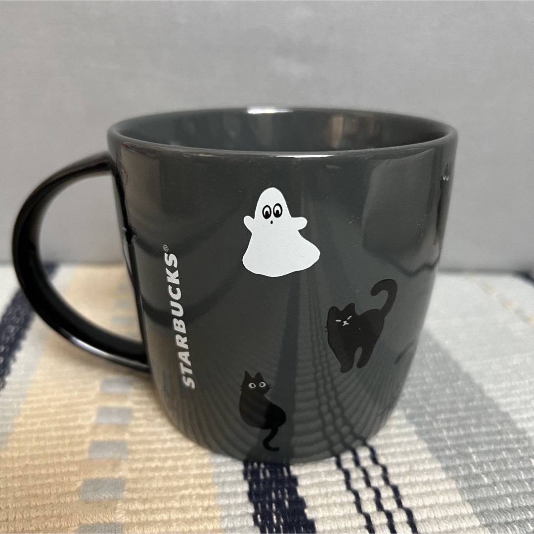 Starbucks Coffee(スターバックスコーヒー)のスターバックス ハロウィン 2023 カラーチェンジングマグ　キャット キッズ/ベビー/マタニティの授乳/お食事用品(マグカップ)の商品写真