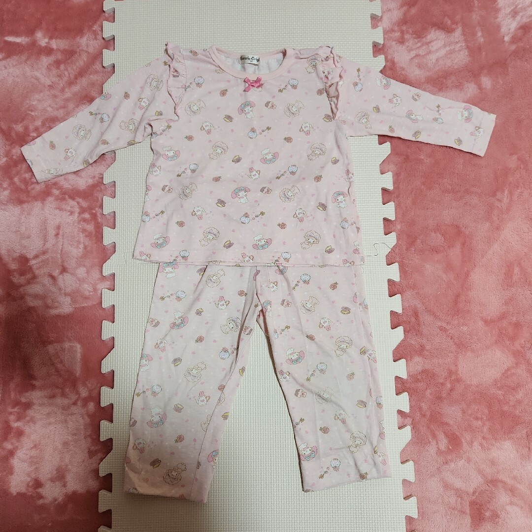 サンリオ(サンリオ)のマイメロ　パジャマ キッズ/ベビー/マタニティのキッズ服女の子用(90cm~)(パジャマ)の商品写真