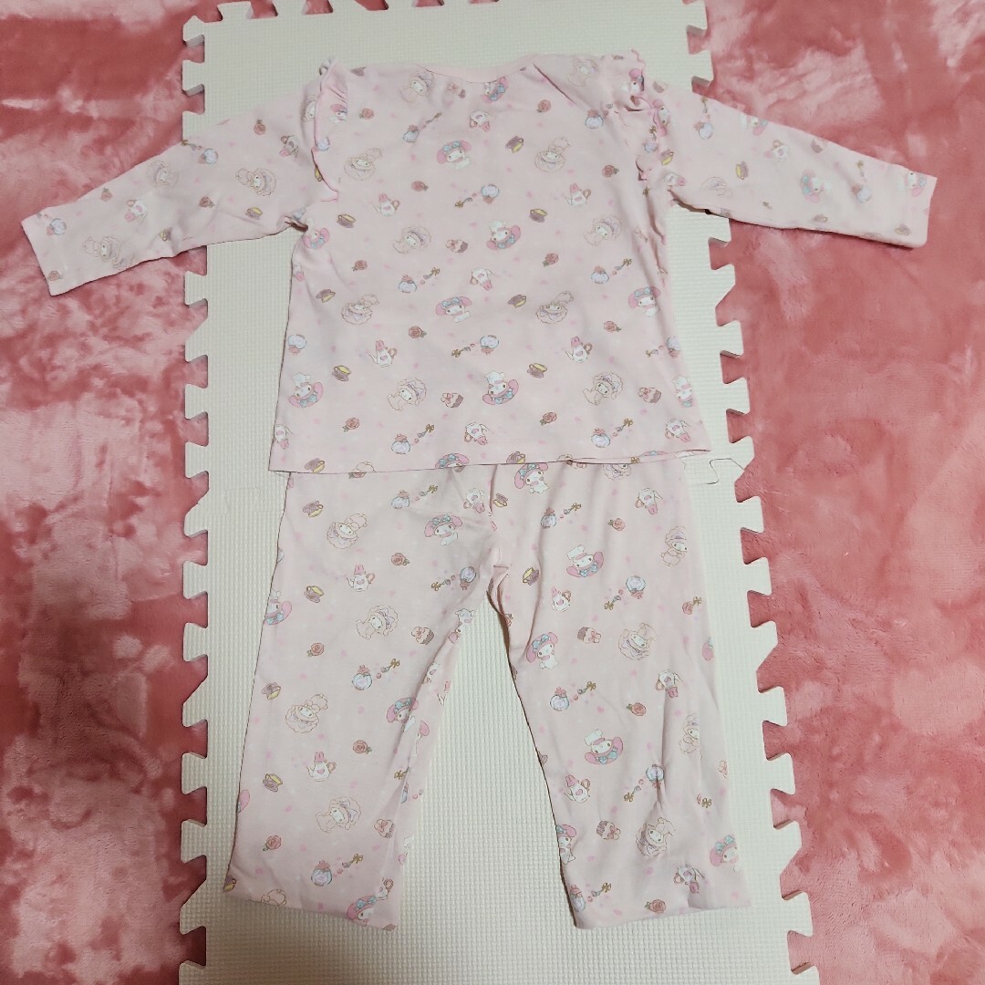 サンリオ(サンリオ)のマイメロ　パジャマ キッズ/ベビー/マタニティのキッズ服女の子用(90cm~)(パジャマ)の商品写真