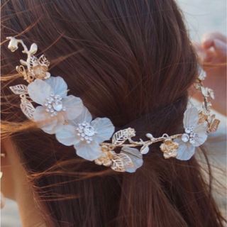 ヘッドドレス ブライダル ヘアアクセサリー 花冠 ゴールド 結婚式 成人式 浴衣(その他)