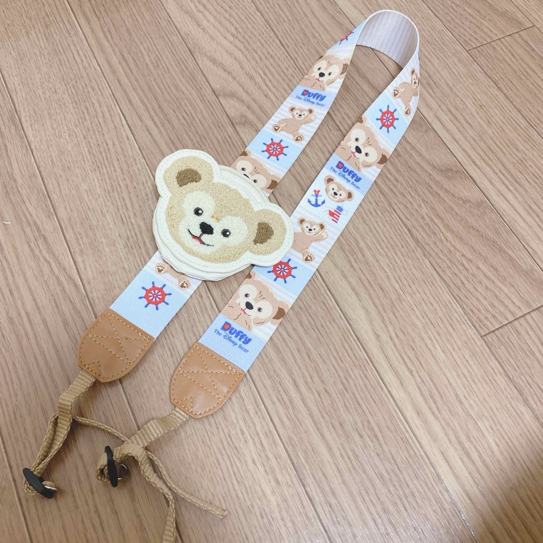 Disney(ディズニー)のダッフィー カメラストラップ スマホ/家電/カメラのカメラ(その他)の商品写真