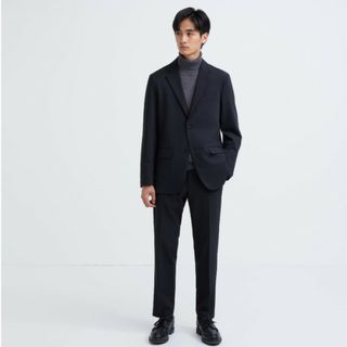 ユニクロ(UNIQLO)のUNIQLO 感動パンツ2WAYストレッチ ウールライク ネイビー 457610(スラックス)