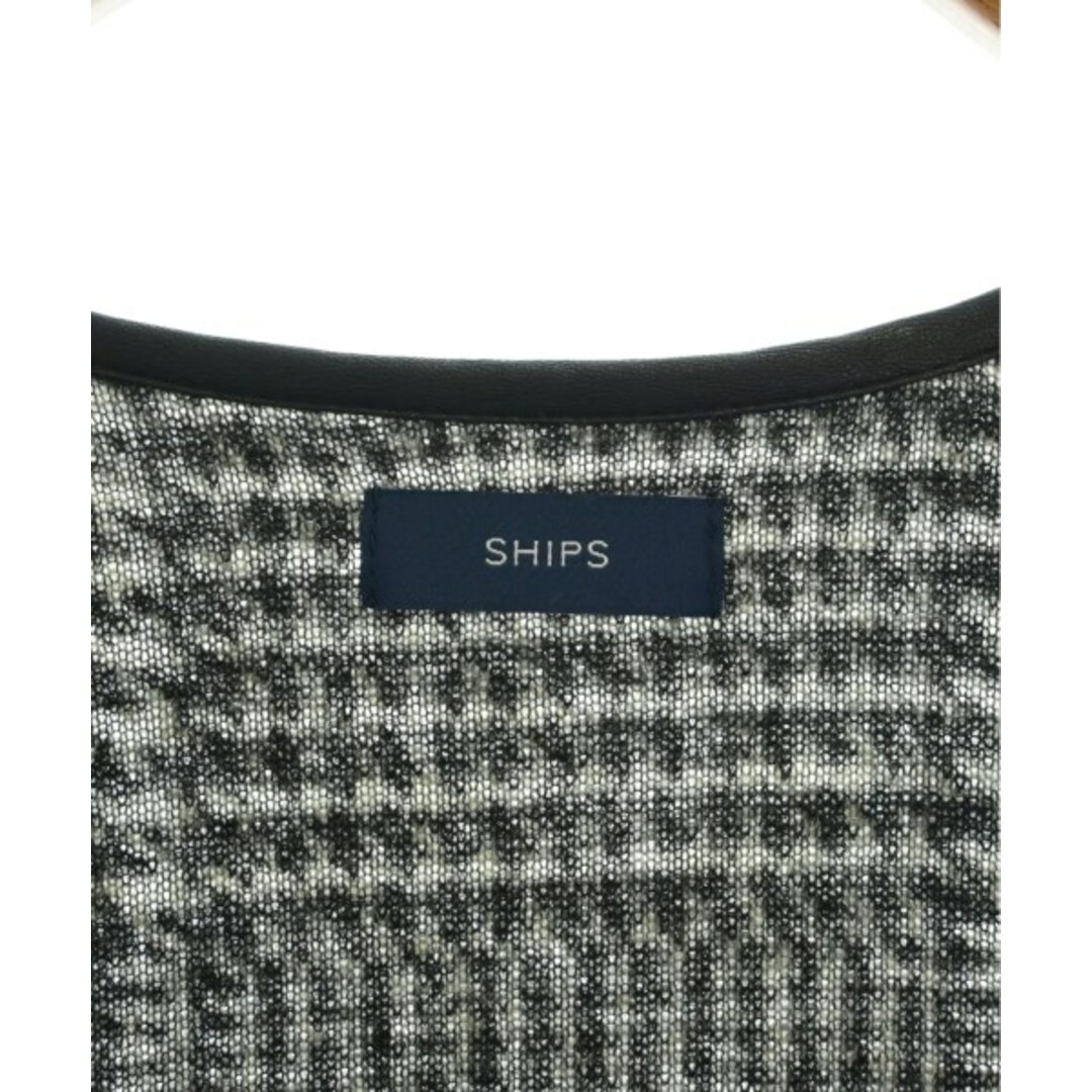 SHIPS(シップス)のSHIPS シップス コート（その他） M グレーx黒(総柄) 【古着】【中古】 レディースのジャケット/アウター(その他)の商品写真