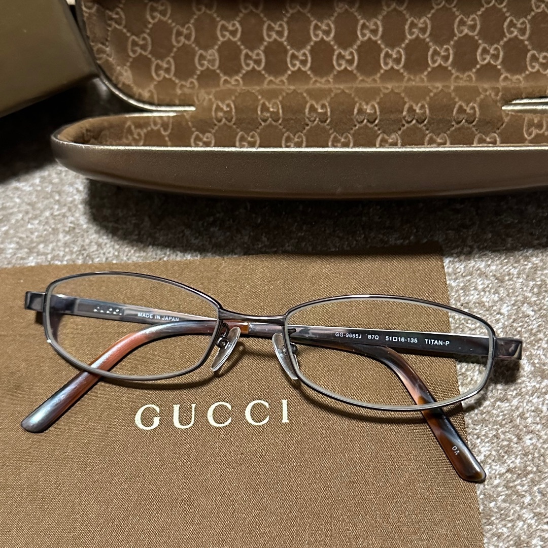 Gucci(グッチ)のGUCCI シェリーライン　メガネフレーム　日本製 レディースのファッション小物(サングラス/メガネ)の商品写真