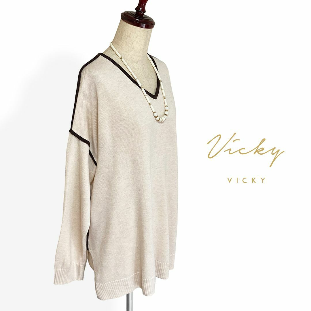VICKY(ビッキー)のVICKY☆冬物ドロップショルダーVネックウールニット レディースのトップス(ニット/セーター)の商品写真