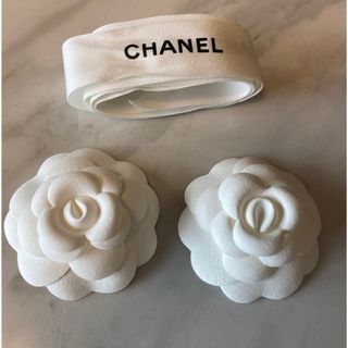 シャネル(CHANEL)のCHANEL リボン カメリア(ブローチ/コサージュ)