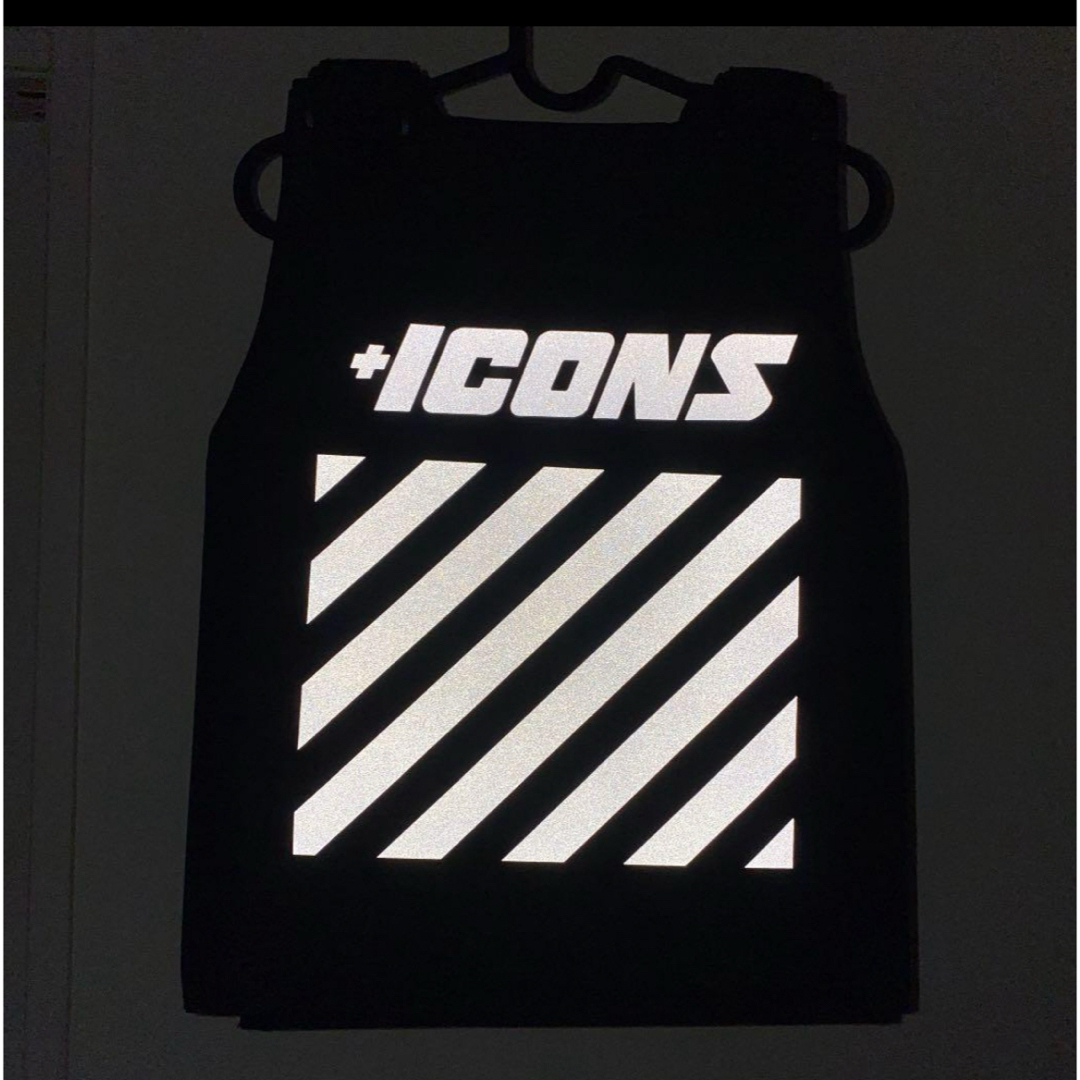 DSQUARED2(ディースクエアード)のMomo様専用　icon 防弾チョッキ　リフレクティブ　ディースクエアード2 メンズのトップス(タンクトップ)の商品写真