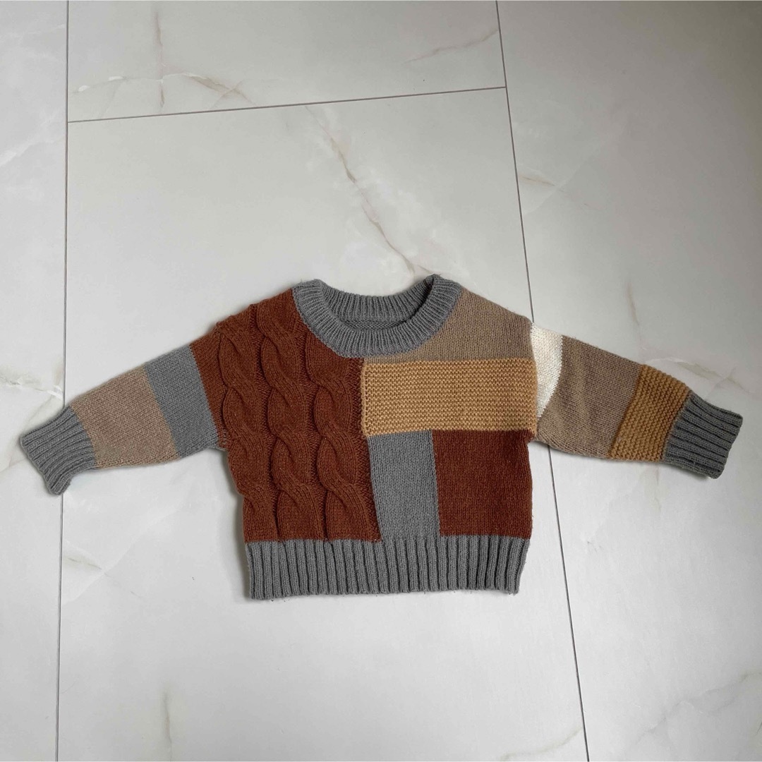 ZARA(ザラ)のニット　セーター キッズ/ベビー/マタニティのベビー服(~85cm)(ニット/セーター)の商品写真