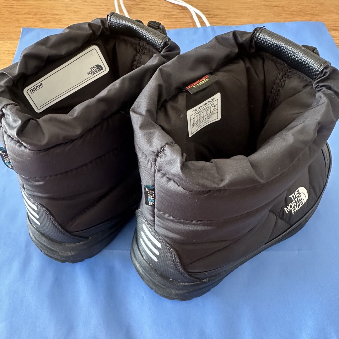 THE NORTH FACE(ザノースフェイス)の【美品】THE NORTH FACE ウィンターブーツ キッズ/ベビー/マタニティのキッズ靴/シューズ(15cm~)(ブーツ)の商品写真