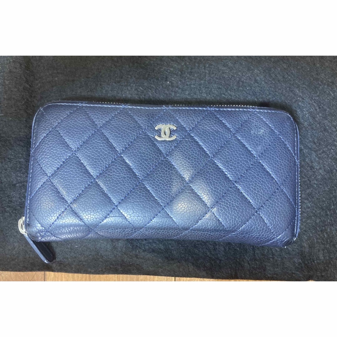 CHANEL(シャネル)のCHANEL 長財布　ラウンドジップ　限定カラー　ネイビー レディースのファッション小物(財布)の商品写真