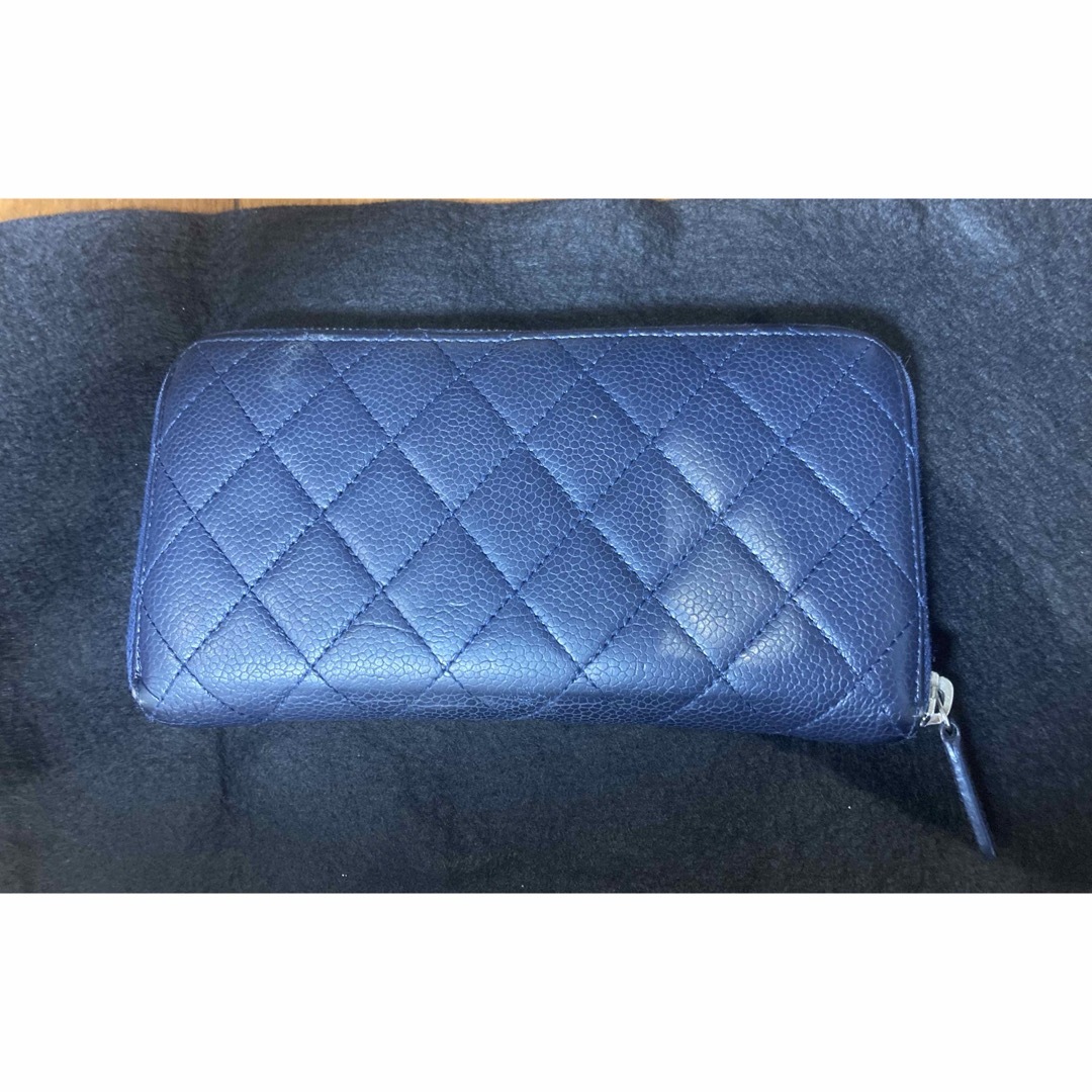 CHANEL(シャネル)のCHANEL 長財布　ラウンドジップ　限定カラー　ネイビー レディースのファッション小物(財布)の商品写真