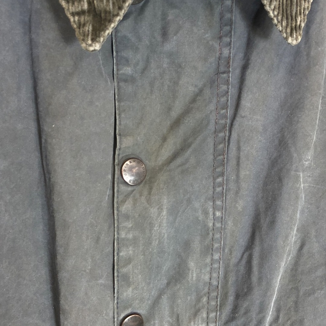 Barbour(バーブァー)の90年代 イングランド製 Barbour バブアー Beaufort ビューフォート オイルド ジャケット ブラック (メンズ 48) 中古 古着 P1897 メンズのジャケット/アウター(トレンチコート)の商品写真