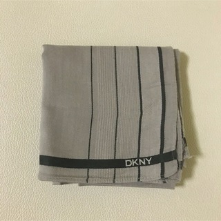 DKNY - DKNY ダナギャラン　灰色　グレー　ハンカチ　ハンカチーフ