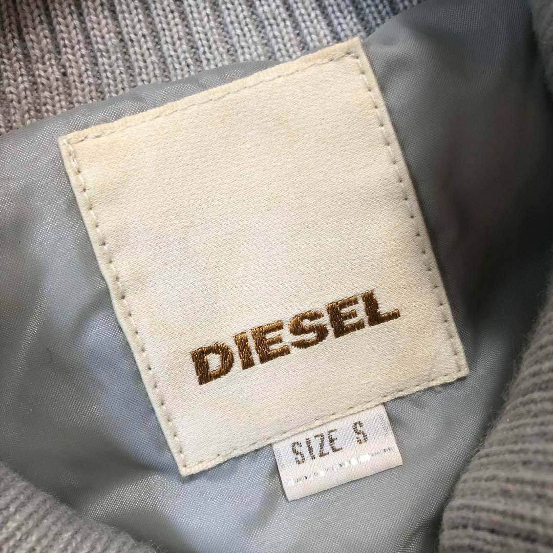 DIESEL(ディーゼル)の【美品】ディーゼル-DIESEL-ナイロンフーディージャンパー サイズS レディースのジャケット/アウター(ナイロンジャケット)の商品写真