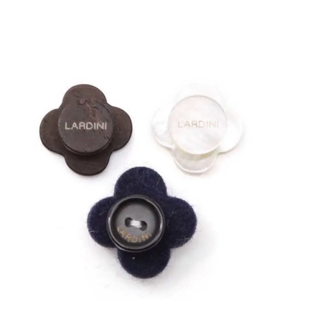 LARDINI(ラルディーニ)のラルディーニ　ブートニエール　3個セット lardini 2023年ミラノ 購入 メンズのファッション小物(その他)の商品写真