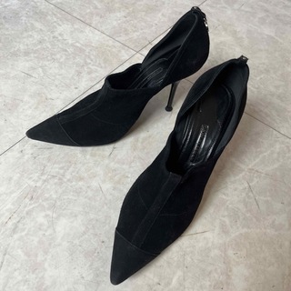 アルマーニ(Armani)の美品 GIORGIO ARMANI パンプス ブラック スエード レザー 靴(ハイヒール/パンプス)