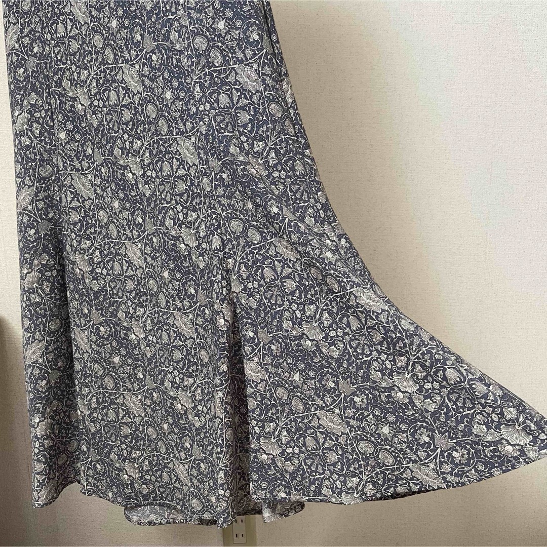 RETRO GIRL(レトロガール)のRETRO GIRL 花柄 ロングスカート　フリーサイズ レディースのスカート(ロングスカート)の商品写真