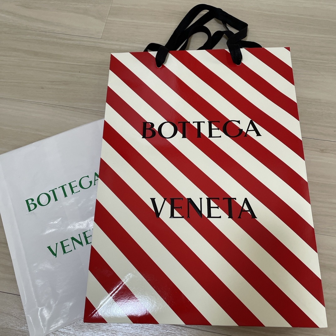 激安直営店 - VENETA BOTTEGA ボッテガ S's by クリスマス限定の通販 紙袋 ラッピング・包装